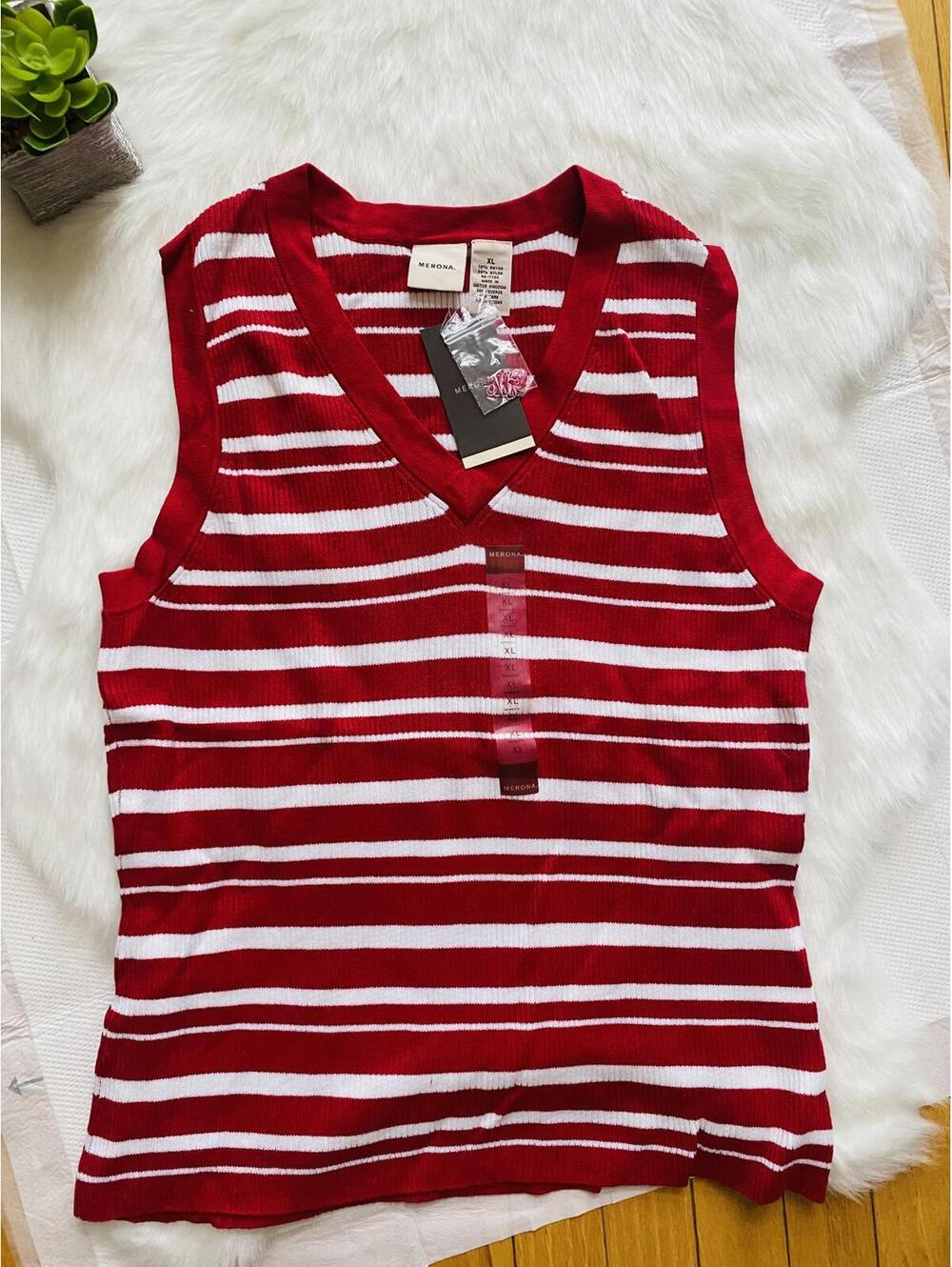 Merona Women's Red and White Striped Sweater Vest XL